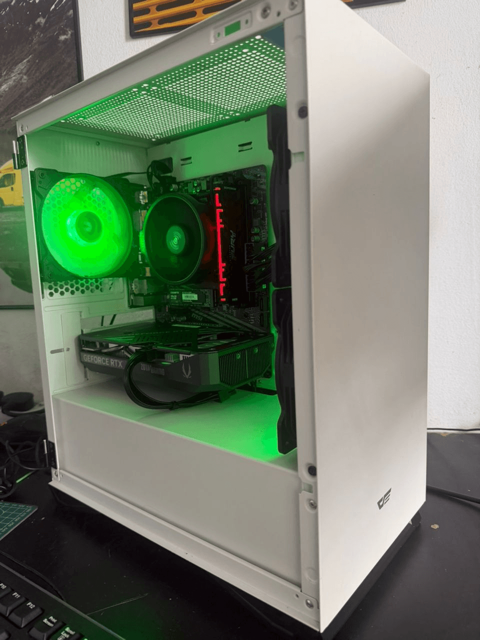 RTX 5060 Zotac · White ARGB